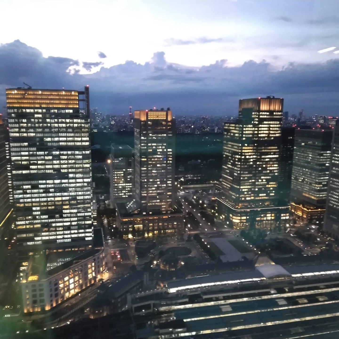 私たちの業務は、お客様にとっていかに安全で心地よい体験を提供...